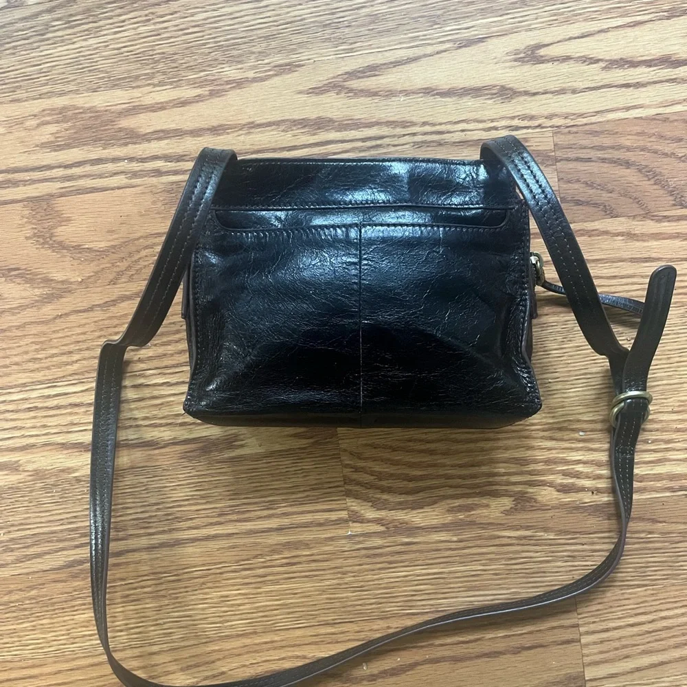 Hobo crossbody bag VGC - Picture 2 of 5